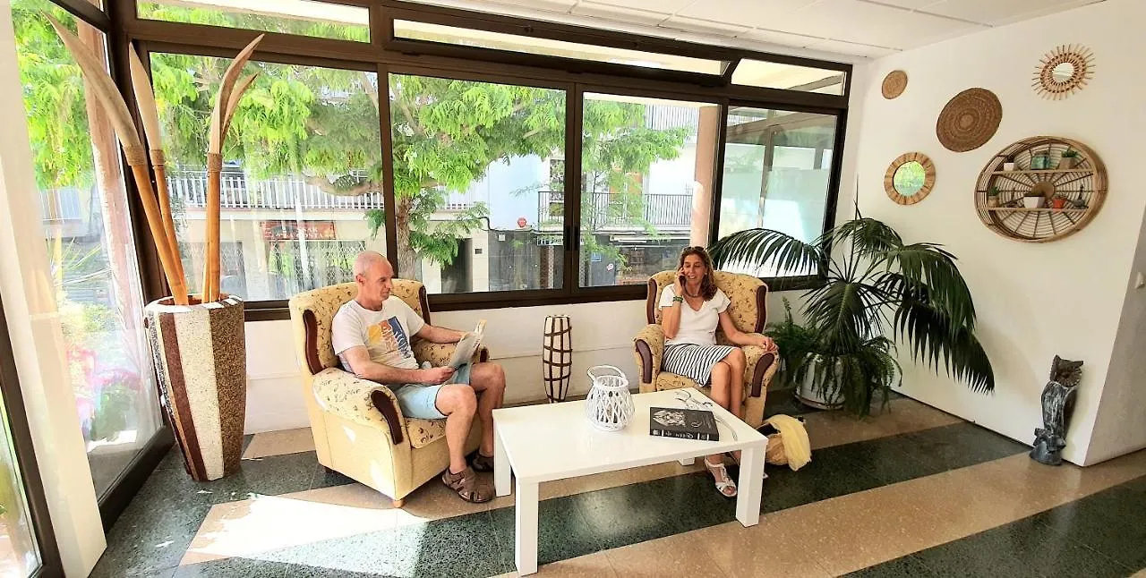 יורט דה מאר Hotel Mireia יורט דה מאר